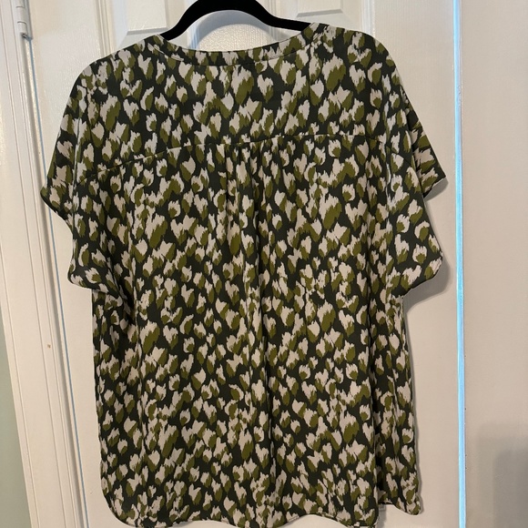 Banana Republic Blouse - Picture 1 of 3